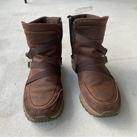 Merrell leather waterproof winter Boots size 8 - Picture 2 of 8